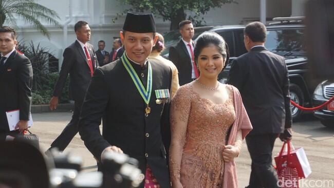 Foto-foto Seru HUT ke-72 RI di Istana dan Nyentriknya Para Menteri