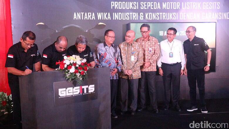  Motor  Listrik  Lokal Gesits Siap Diproduksi KASKUS