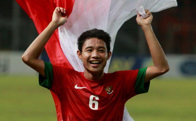 Aksi Skill Individu Evan, Oslvado, Febri DKK Dan Tiki Taka Melawan Thailand 