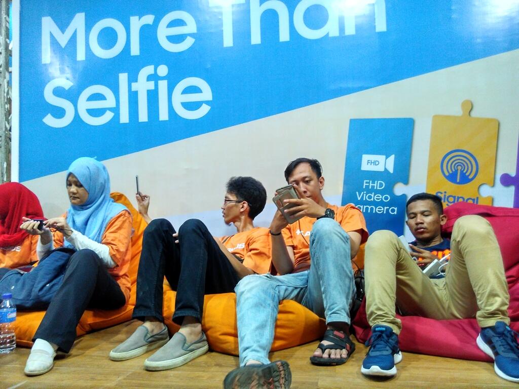 &#91;FR&#93; Keseruan KASKUSer Tangerang di Event Jakcloth bersama Samsung Galaxy J5 Pro