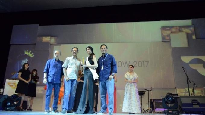 Agnes dari Booth Lexus Juarai Pemilihan Miss Auto Show 2017