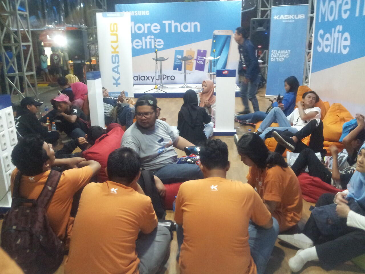 &#91;FR&#93; Ngevlog bareng Samsung di Jakcloth Cikupa 2017 #SamsungxJakcloth Mantab Gans !