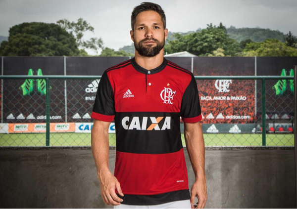 19 Jersey Sepakbola Terbaik 2017/2018