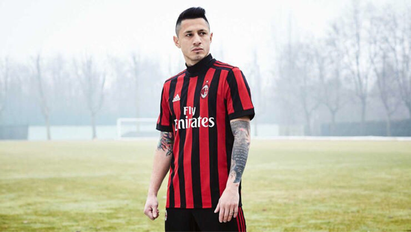 19 Jersey Sepakbola Terbaik 2017/2018