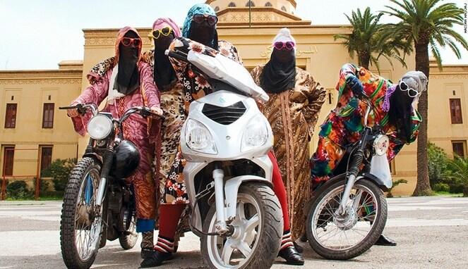 Kesh Angel, Geng Motor Perempuan Berhijab Ratu di Jalanan Maroko