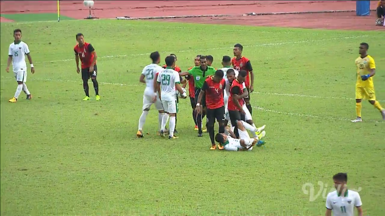 Diwarnai Hujan Kartu, Indonesia Ungguli Timor Leste 1-0