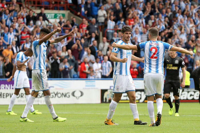 Premier League Pekan Kedua: Huddersfield Unjuk Gigi