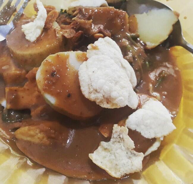 Diracik dari Beragam Bahan, Mari Nikmati Kelezatan 7 Gado-gado Nusantara Ini