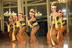 6 Suku Bangsa Terbesar di Indonesia