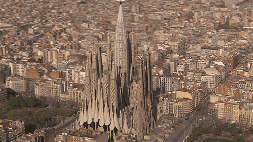 Mengintip Keindahan Gereja Sagrada Familia Yang Menjadi Target Teroris di Barcelona