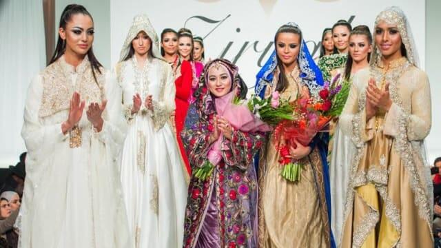 Menilik Deretan Fashion Show yang Pernah Diikuti Anniesa Hasibuan