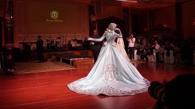 Menilik Deretan Fashion Show yang Pernah Diikuti Anniesa Hasibuan