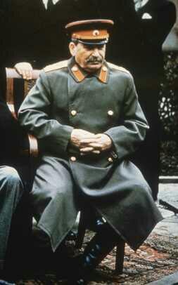 Dari Orang Biasa Hingga Menjadi Seorang Diktaktor,Inilah Kisah Joseph Stalin