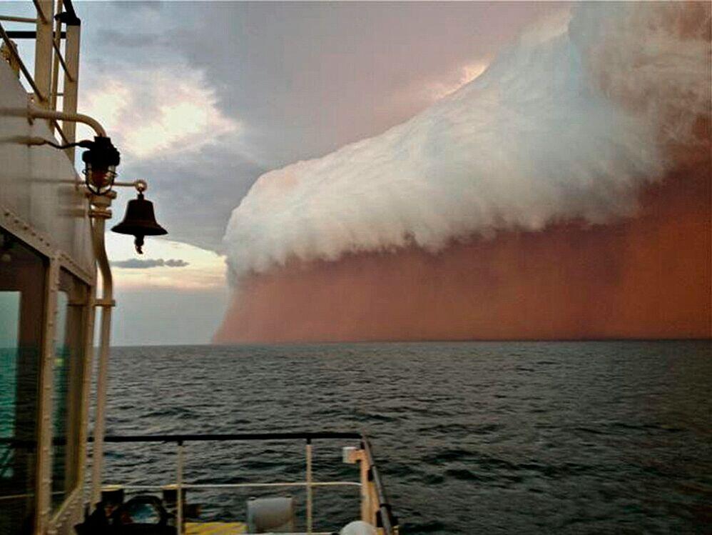 Foto-Foto Menarik dari Sudut Perspektif yang Berbeda.