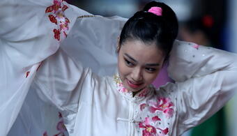 Lindswell Tambah Emas
Indonesia dari Cabang Wushu