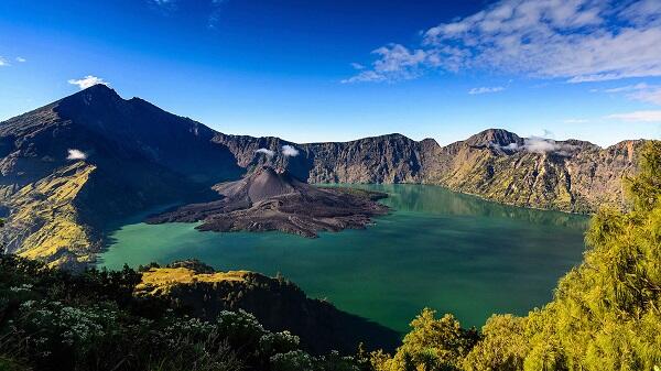 4 Wisata Alam yang Wajib Dikunjungi Saat Berlibur ke Lombok