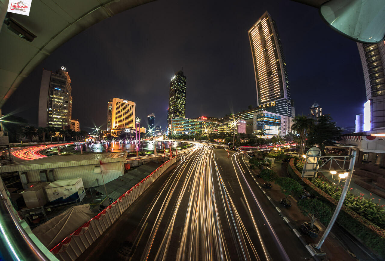 Rejeki Bangun Pagi Bisa Hunting Foto di Bundaran HI Jakarta