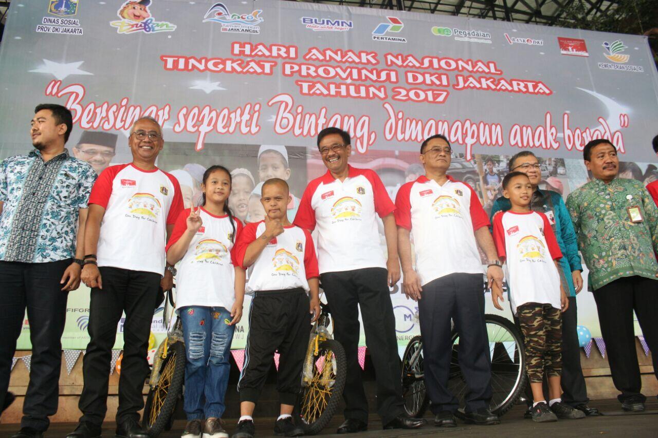 Ribuan Anak Tidak Mampu DKI Rekreasi Gratis di Ancol