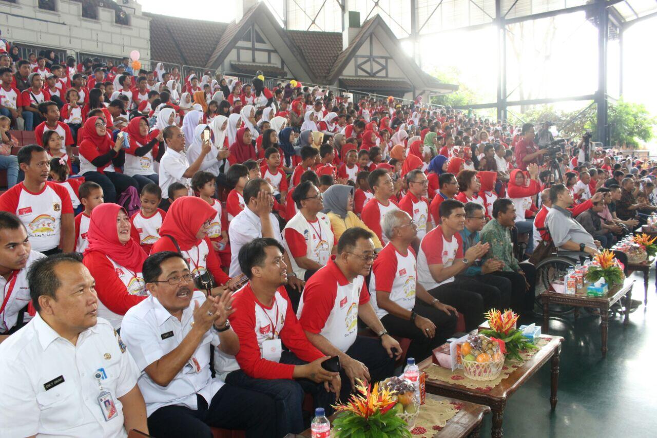 Ribuan Anak Tidak Mampu DKI Rekreasi Gratis di Ancol
