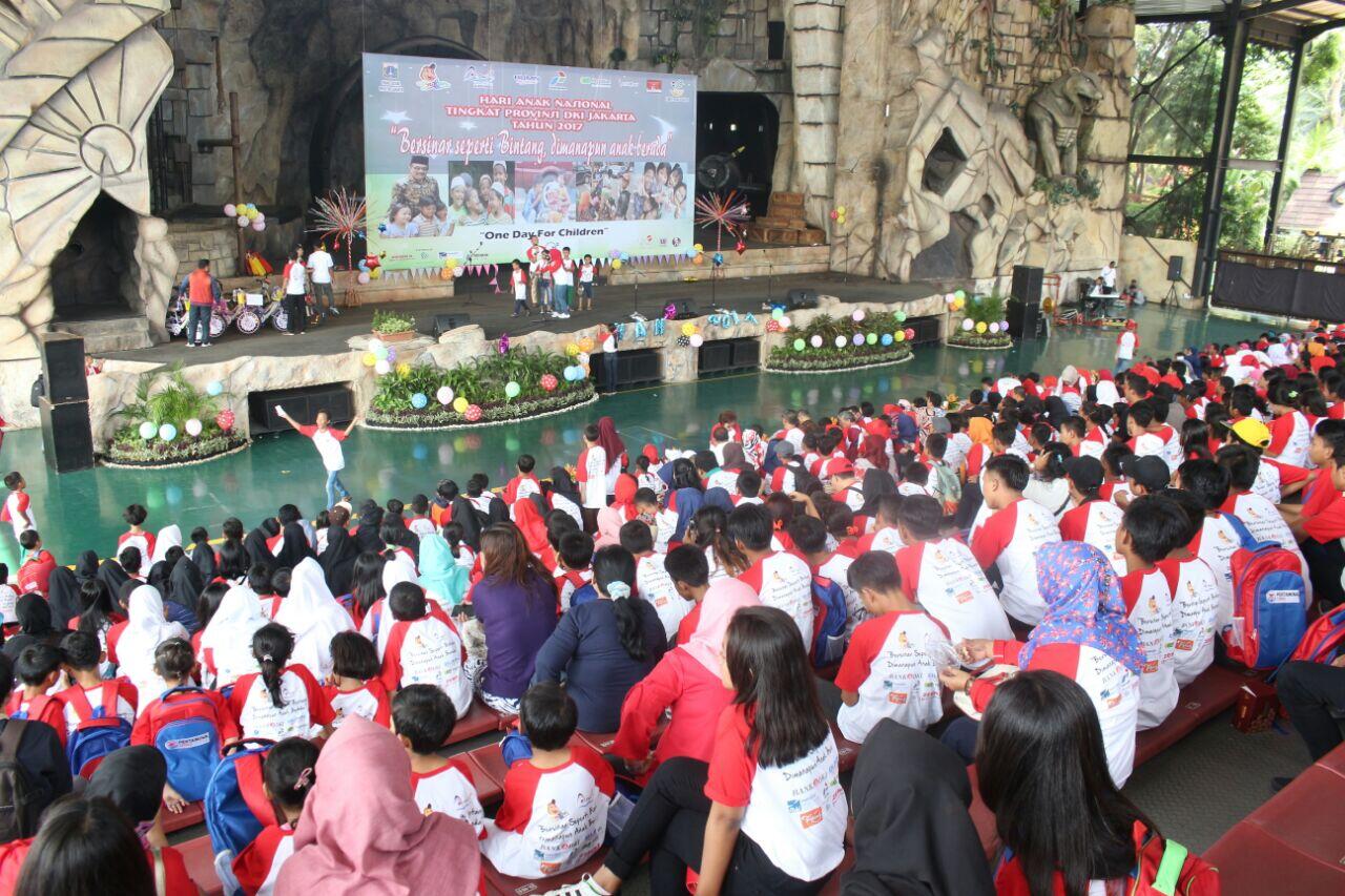 Ribuan Anak Tidak Mampu DKI Rekreasi Gratis di Ancol