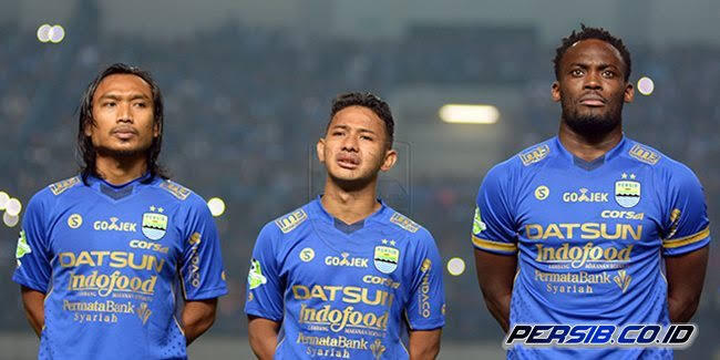 Ungkapan Essien Naik mobil lapis baja.