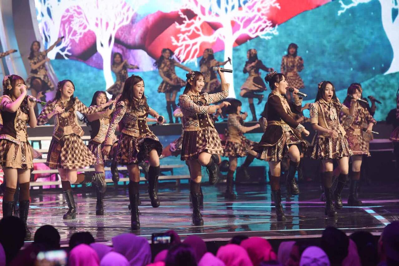 JKT 48, Enerjik, Dinamis dan Seksi