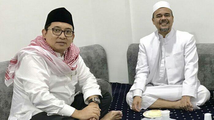 Fadli Zon Unggah Foto Bersama Rizieq, Netizen : Kasian Kelihatan Lebih Kurus Ya..