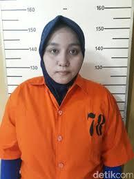 Koleksi Jaket Anniesa Hasibuan yang Mencapai Rp 400 Juta