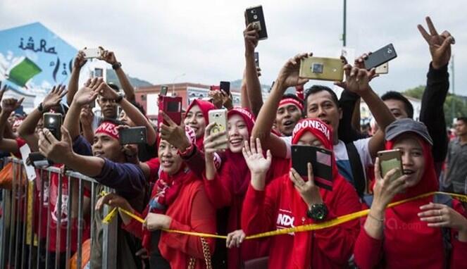 4 Kelakuan Terpuji Supporter Indonesia di SEA Games yang Bikin Bangga Bumi Pertiwi