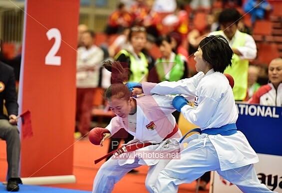 Si Cantik Penyumbang Emas Sea
Games SRUNITA SARI DI CABANG
OLAHRAGA KARATEKA