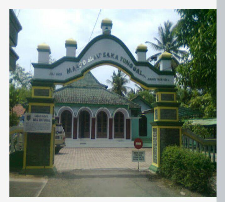 Legenda Kera-Kera Manja Penunggu Masjid Saka Tunggal