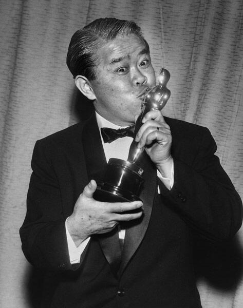 SIAPAKAH JAMES WONG HOWE YANG JADI GOOGLE DOODLE HARI INI ?