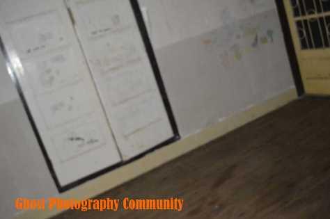 Rumah Berhantu Di Atas Bukit (Base On Field Report on 