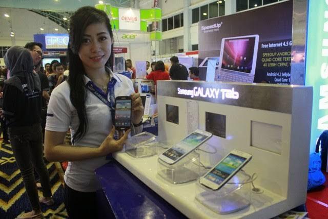 Melihat Cara Pembuatan Smartphone 