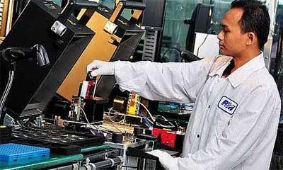 Melihat Cara Pembuatan Smartphone 