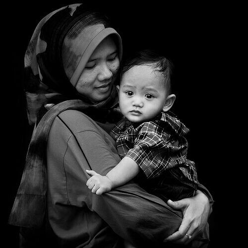 Untuk Wanita Pemilik Surga Di Telapak Kaki, Aku Menyayangimu Hari Ini Dan Selalu