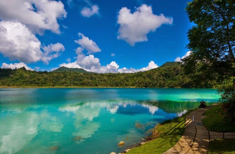 10 TUJUAN WISATA BARU PESONA INDONESIA