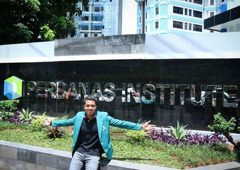 7 Fakta Siman Sudartawa, Atlet Ganteng Yang Raih Emas SEA Games 2017