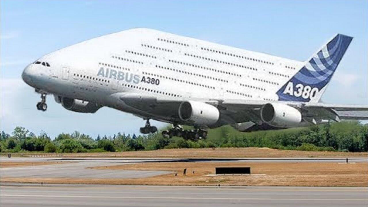 biggest commercial airplane