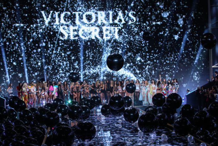 Peragaan lingerie Victoria's Secret 2017 akan digelar di Shanghai