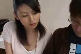 Berhubungan Seks Dengan Murid 12 Tahun, Guru Perempuan Ini Ditahan