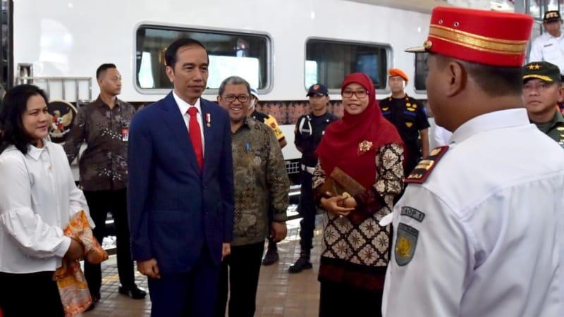 Cerita Jokowi saat Belajar Bahasa Sunda di Mobil