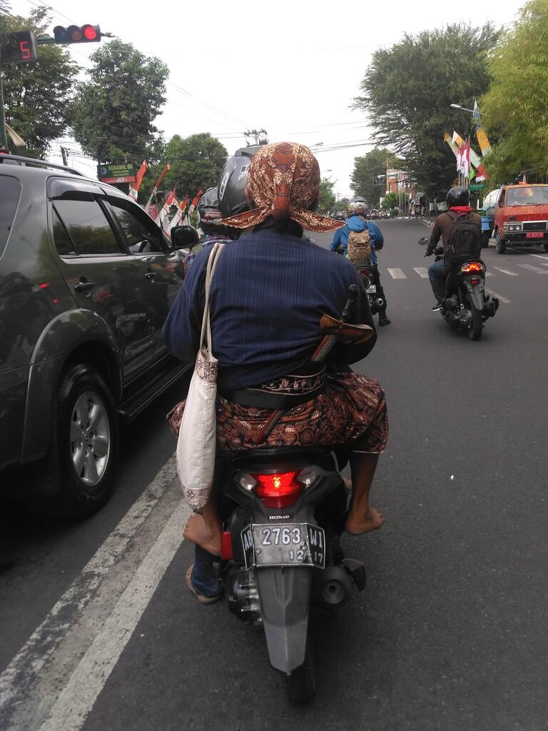 Abdi dalem kraton ngayogyokarto