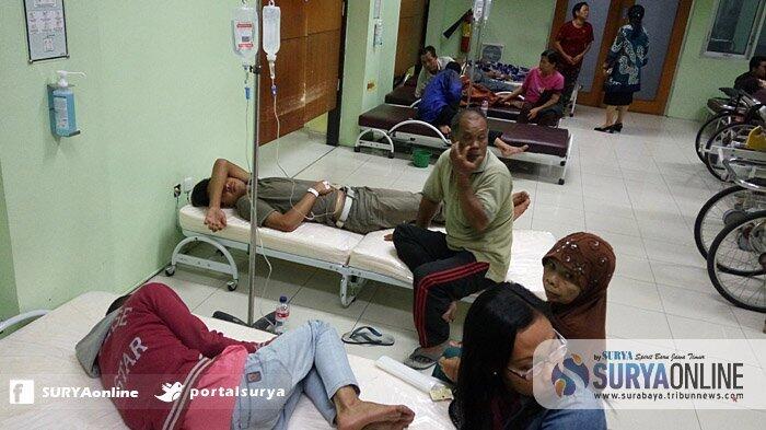 Akibat Pesta Miras Sebanyak 48 Botol, Belasan Orang Dilarikan ke UGD