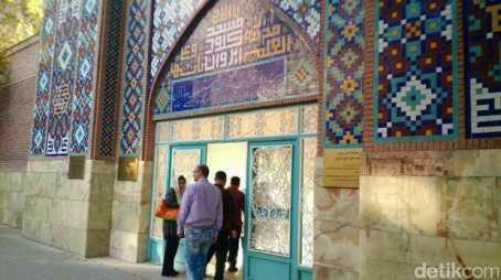 Idul Adha, Fadli Zon Kunjungi Blue Mosque Yerevan Armenia