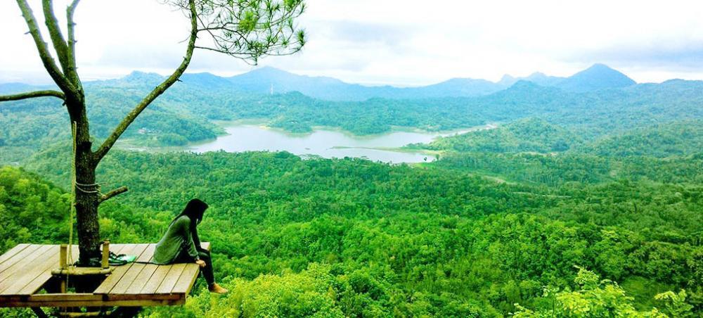 10 DATARAN TINGGI TERPOPULER DI INDONESIA