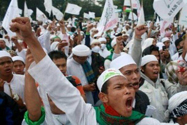 Pasukan Jihad Bela Rohingya FPI Dibekali Tenaga dalam dan Siap Mati Syahid