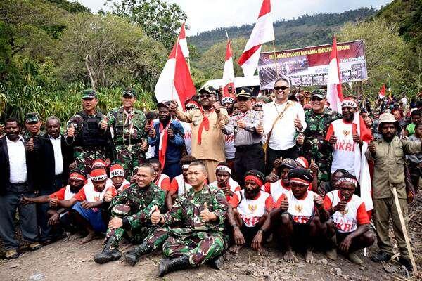 Lenis Kogoya Benarkan Kabar Panglima OPM Yapen Timur Gabung NKRI