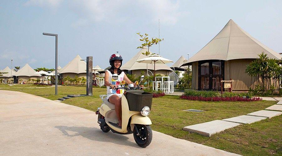 Indonesia Punya Kolam Renang Air Asin Terbesar Se-Asia Tenggara Lho!