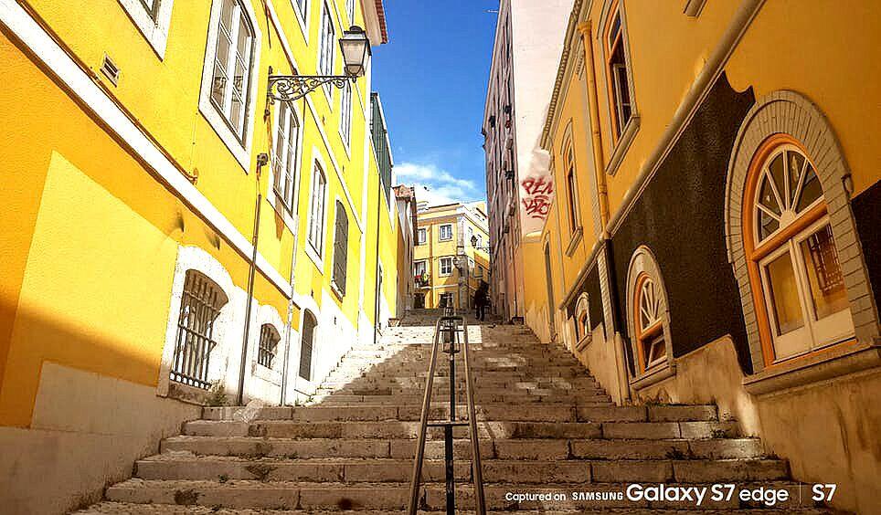 "Best in Travel 2017 - Top Cities" by lonelyplanet